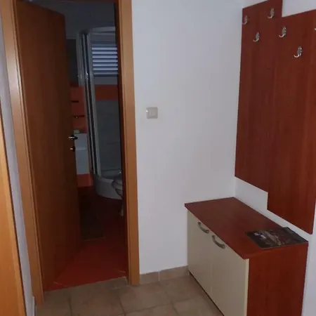 Apartmani-wien, Vodice