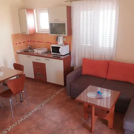 Apartmani-wien, Vodice